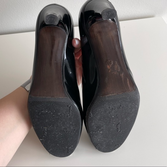 Stewart Weitzman black leather heel - Picture 4 of 6